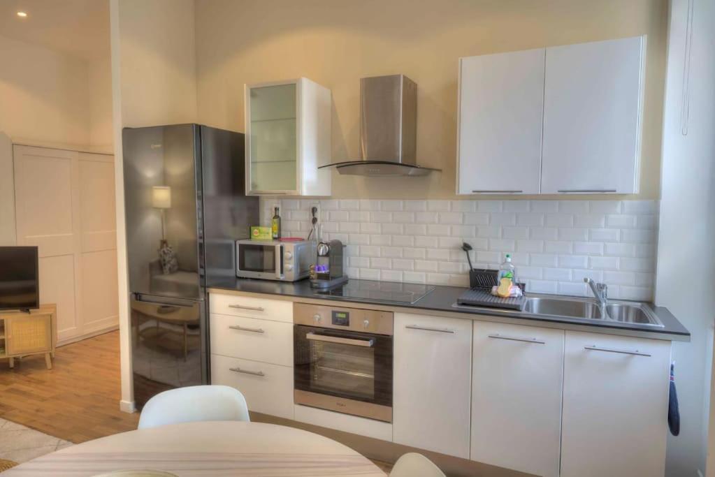 Fully Equipped Apartment St Charles / Longchamp Марсель Экстерьер фото